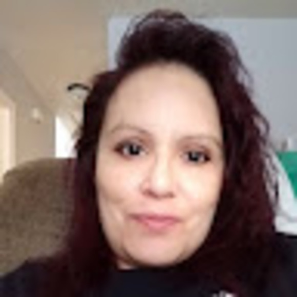 Meet your Posher, Candace - Picture 1 of 1